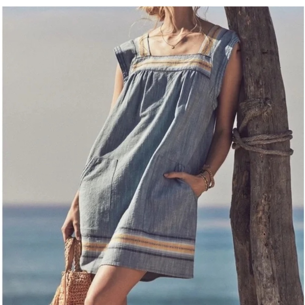 Faherty Light Blue Striped Sleeveless Sundress